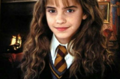 赫敏写真,揭秘魔法少女的青春风采